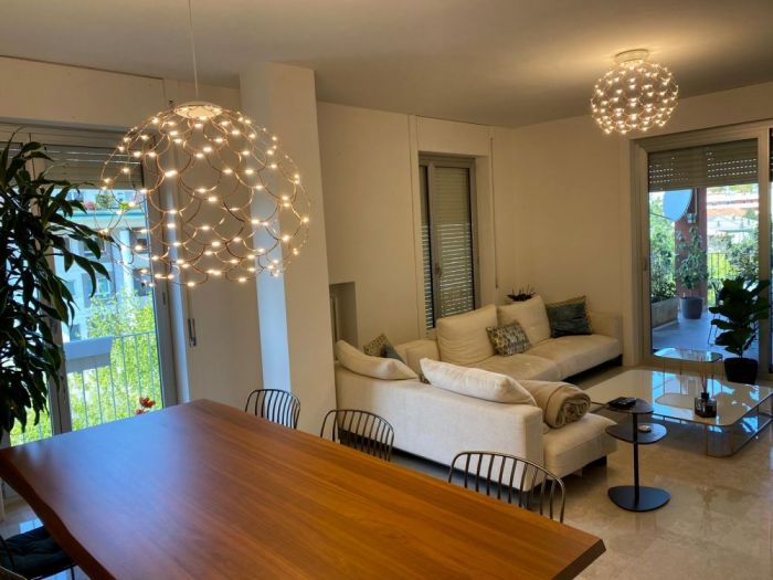 Archisio - Paola Illuminazione - Progetto Illuminare con gioco di led