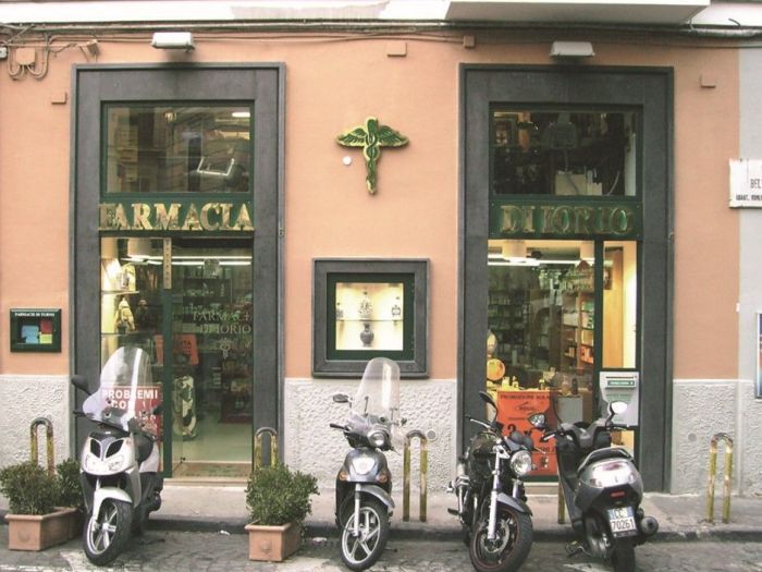Archisio - X Studio - Progetto Farmacia di iorio - napoli 2016