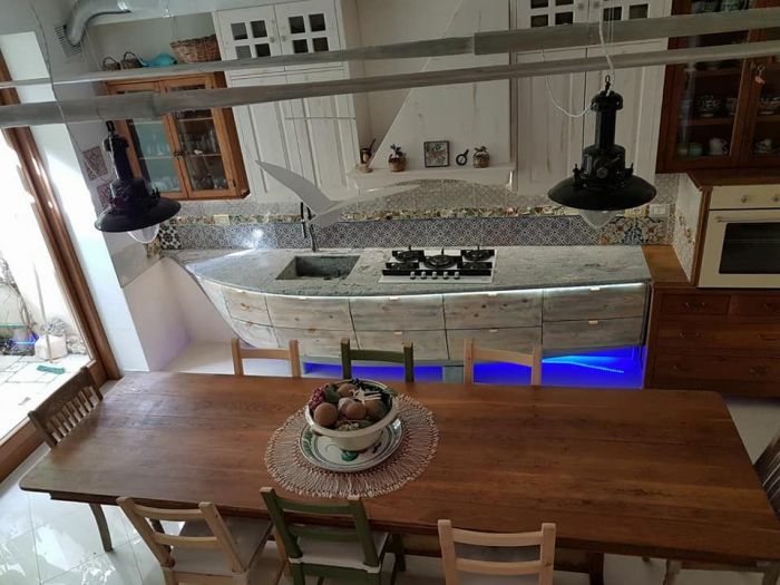 Archisio - Falegnameria Tuccitto - Progetto Cucina a forma di barca