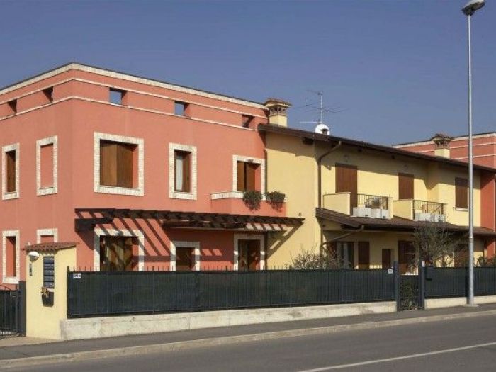 Archisio - Edil 3 Gruppo Marchetti - Progetto Commerciali e civile