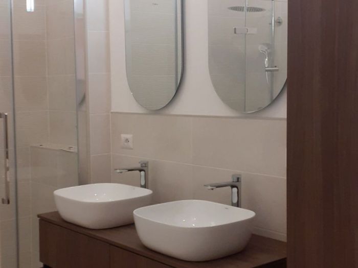 Archisio - Mani Srl Ristrutturazini - Progetto Rifacimento completo bagno sito in roma zona boccea