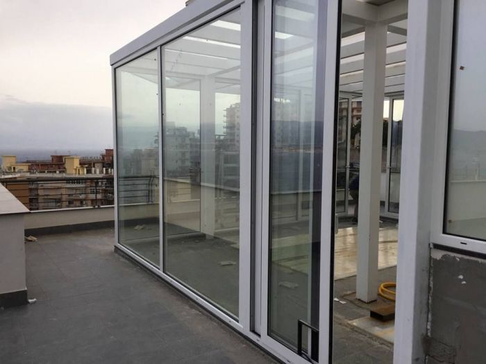 Archisio - Tortoglass - Progetto Vetrine sportelli cucine vetrate