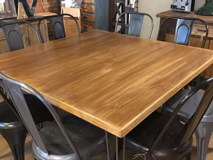 Archisio - Scenography - Progetto Tavoli e tavolini