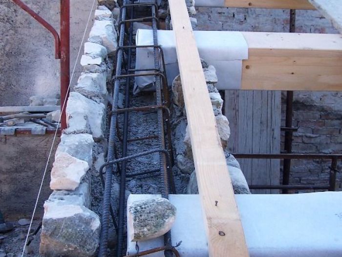 Archisio - Maurizio Loi - Progetto Committente rosano - restauro e consolidamento di piccolo fabbricato