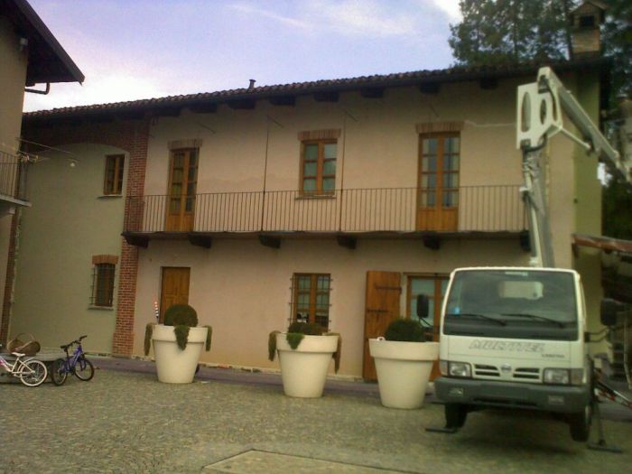 Archisio - Bandiera Carmelo - Progetto Opere di smalto su ferro legno ecc