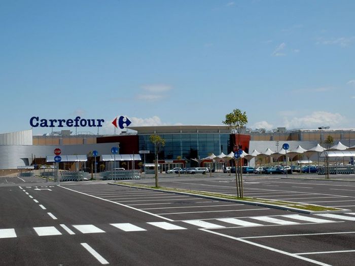 Archisio - Claudio Correale - Progetto Centro campania - multiplex