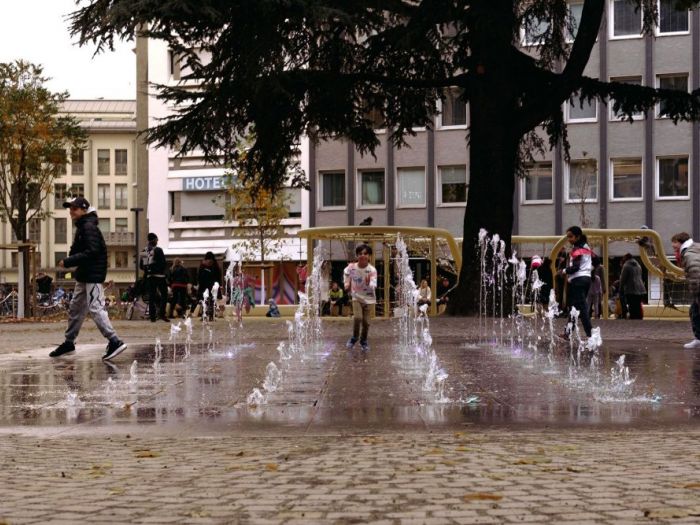 Archisio - Forme Dacqua - Progetto Fontana dinamica a pavimento waltherpark