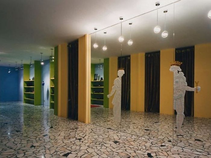 Archisio - Gian Luca Frigerio - Progetto 1998 dany co Fashion shop alessandria italy