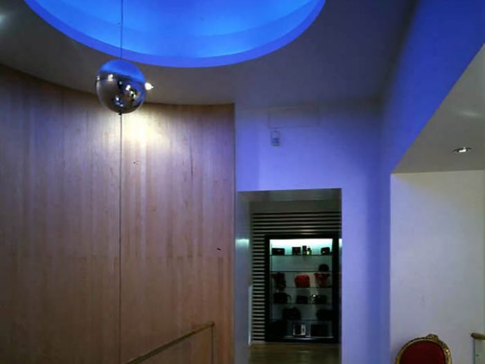 Archisio - Studio Costa Progettazioni - Progetto Moschino roma