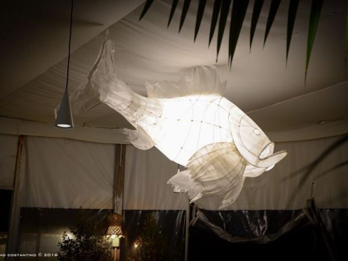 Archisio - Stefano Costantino - Progetto Acquario luminoso allinterno di un ristorante