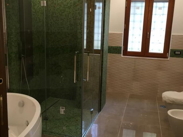 Archisio - Ea Works srl - Progetto Rinnovo bagni e illuminazione in provincia di roma