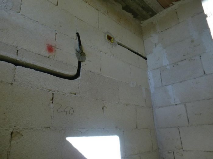 Archisio - Mp Impianti - Progetto Impianti elettrici per gli immobili e quadri per macchinari elettrici