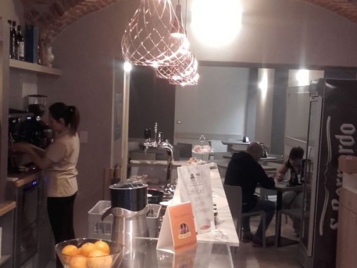 Archisio - Molineri Costruzioni Srl - Progetto Trasformazione di attivit commerciale in bar Ormea - cn