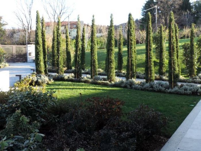 Archisio - Rizzi Giardini - Progetto Riqualificazione spazi esterni di un agriturismo in collina