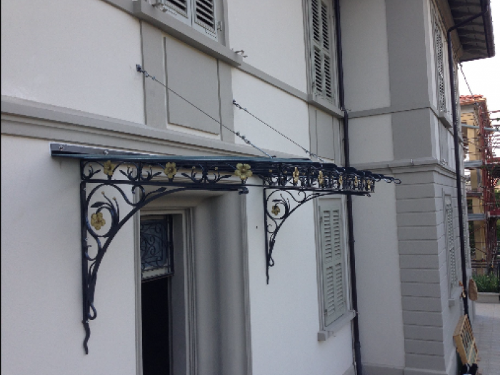 Archisio - Ferro E Fuoco - Progetto Pensiline in ferro battuto