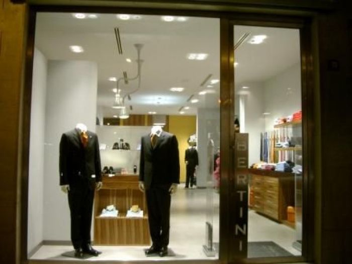 Archisio - Pierfrancesco Arnone - Progetto Ristrutturazione di un negozio di abbigliamento