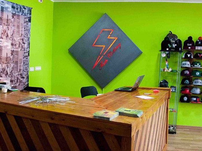 Archisio - Yodaa Architecture - Progetto Flash clothing store