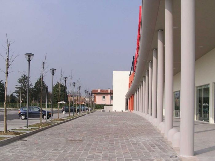 Archisio - Emiliano Granzotto - Progetto Edifici pubblici