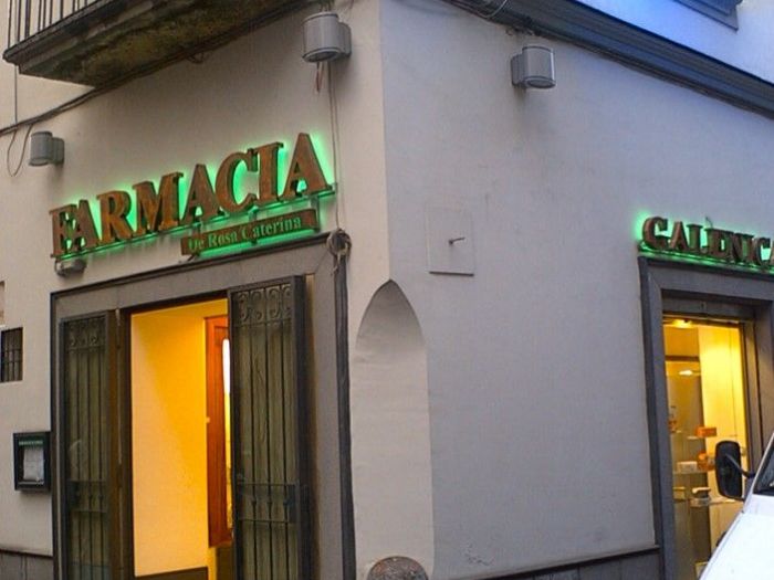 Archisio - X Studio - Progetto Farmacia de rosa - giugliano - napoli 2015