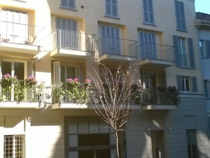 Archisio - Marco Valenti - Progetto Ristrutturazione immobile con nuova costruzione