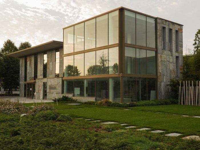 Archisio - Carlo Porcari - Progetto Realizzazione budri marmi headquarter