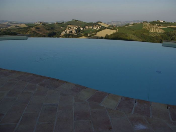 Archisio - Ciampini Piscine Ed Impianti Elettrici - Progetto Piscina forma libera