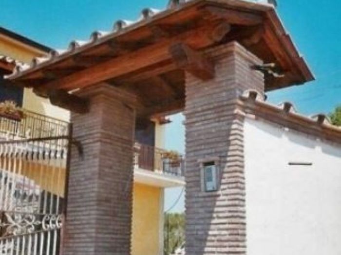 Archisio - Lo Art Di Lorenzo Menichelli - Progetto Album lavori