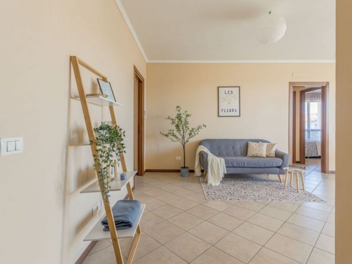 Archisio - Eukalipto Studio - Progetto Home staging completo servizio fotografico e foto drone su duplex vuoto