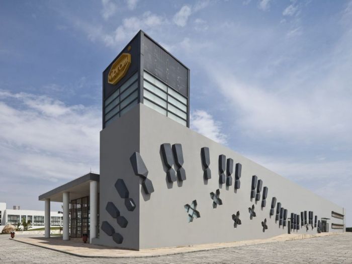 Archisio - Lula Ferrari - Progetto Vibram tecnhological center