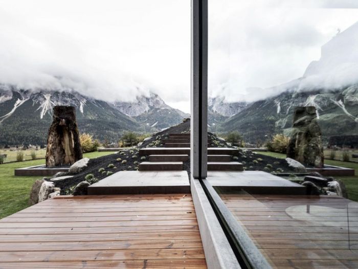 Archisio - Noa Network Of Architecture - Progetto Mohrlife the theatrical spa