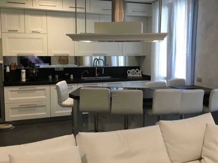 Archisio - Mhid Maiocchi House Interior Designer - Progetto Cucina a isola