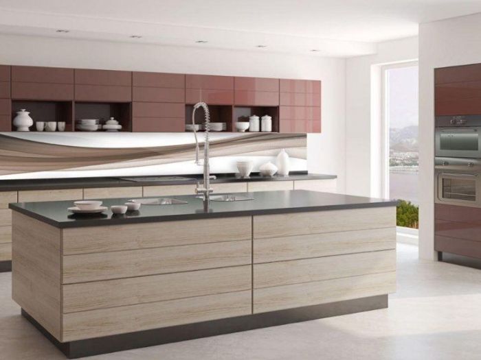 Archisio - Citti Serramenti Infissi Cristalli - Progetto Schienali per cucine in vetro