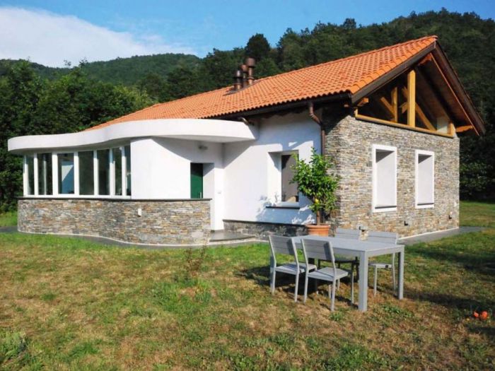 Archisio - Roberto Silvestri - Progetto Tetto in legno pietra e mattoni a vista