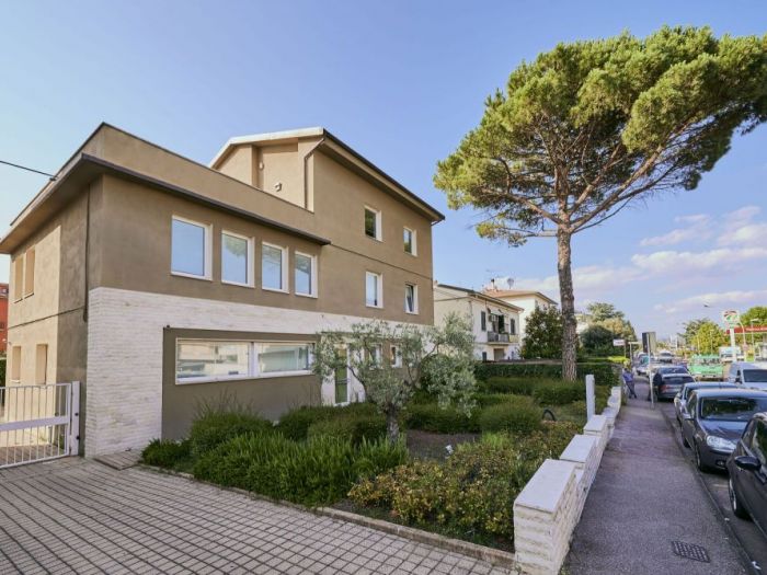 Archisio - Zeno Pucciarchitects - Progetto Studio di avvocati empoli