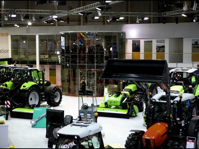 Archisio - Studio Giuseppe Ricci - Progetto Stand same deutz-fahrEima 2010 bologna