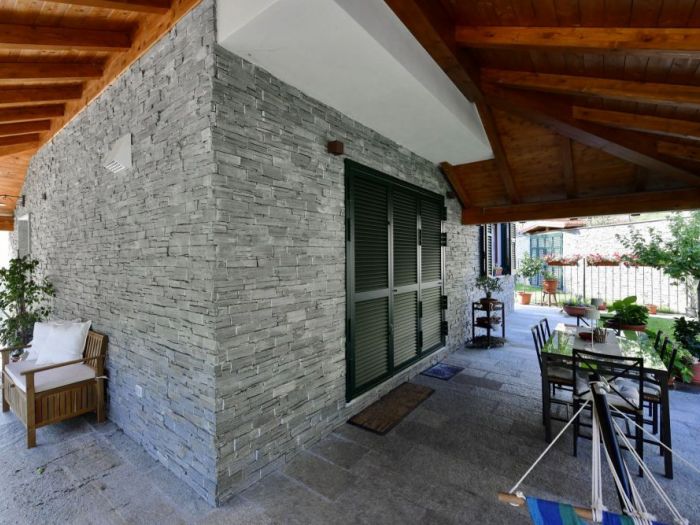 Archisio - Enrico Scarsi Fotografia - Progetto La pietra naturale eleganza senza tempo nella ristrutturazione valorizzata dalla fotografia