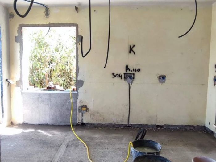 Archisio - Palomba Ciro - Progetto Rasature