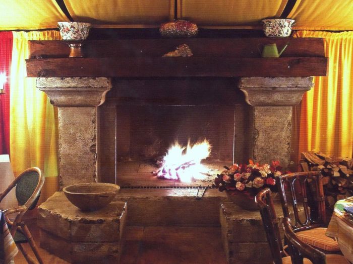 Archisio - Arte 2000 - Progetto Caminetti in marmo