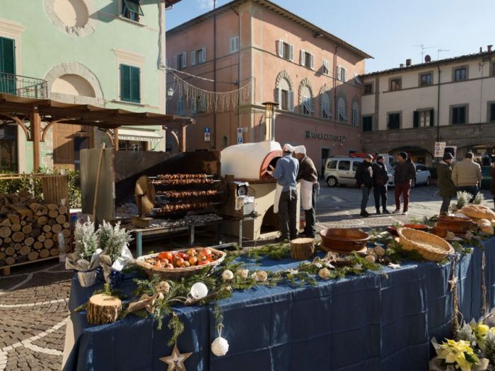 ITALFIORI SRL - Italfiori srl - Forni a legna da pizza, caminetti e  barbecue - Castelfranco di Sopra (AR) | Archisio