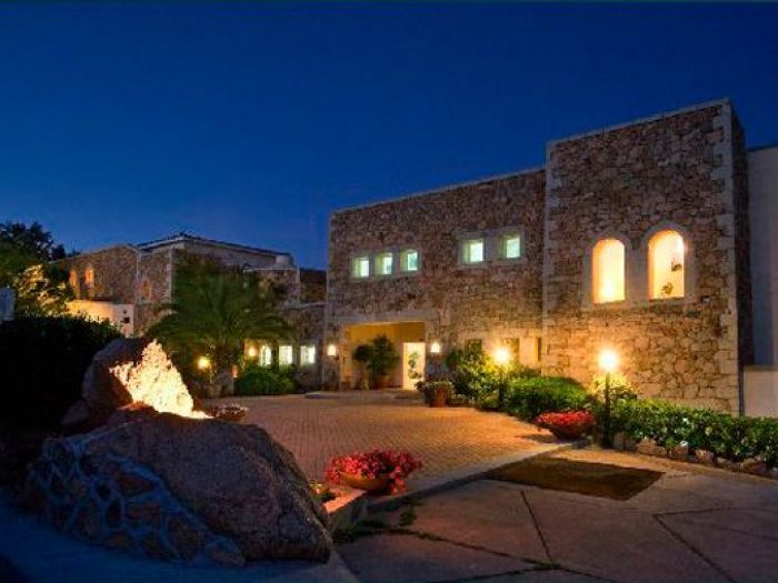Archisio - Studio Costa Progettazioni - Progetto Hotel petra bianca porto cervo