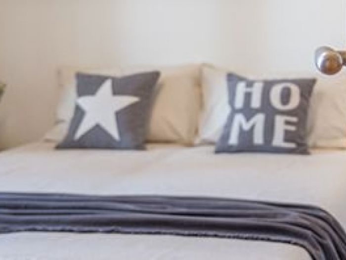 Archisio - Alessandro Giardini - Progetto Allestimento home staging a milano marittimaCome trasformare una casa vacanza