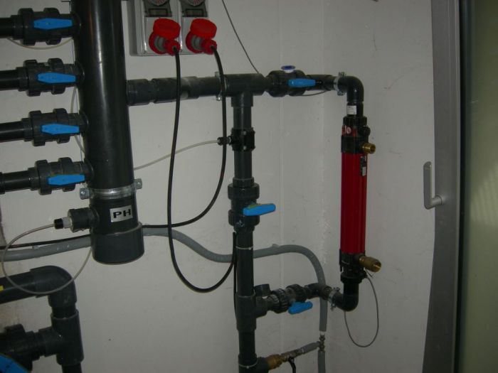 Archisio - Bertoli Piscine - Progetto Piscina bordo sfioratore