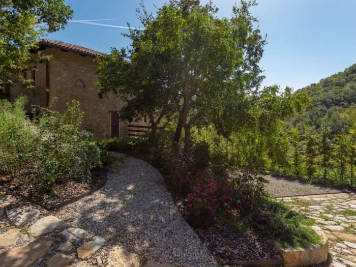 Archisio - Studio Lenzi Associati - Progetto Pietre dellappennino