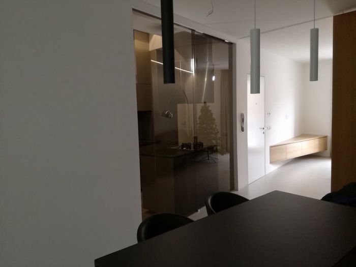 Archisio - Vetreria Flower Glass - Progetto Porte ed ante