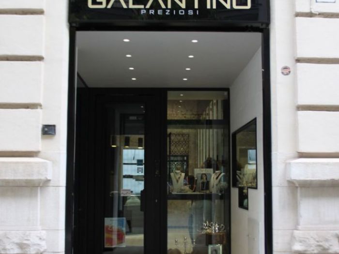 Archisio - Roselli Architects - Progetto Gioielleria galantino