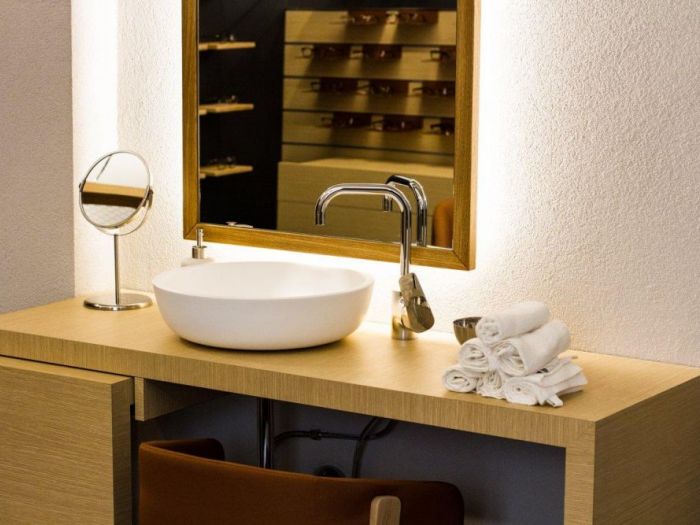 Archisio - G G Interni - Progetto Glassess store