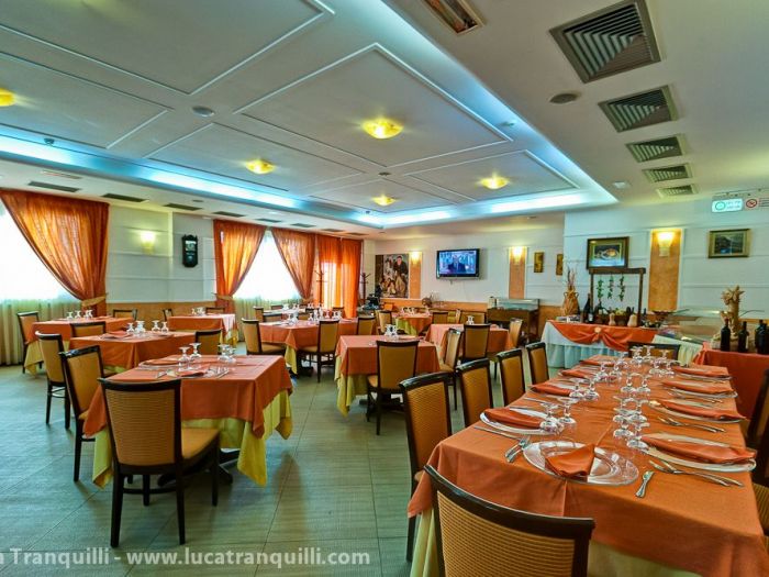 Archisio - Luca Tranquilli Fotografo - Progetto Ristoranti e tavolate