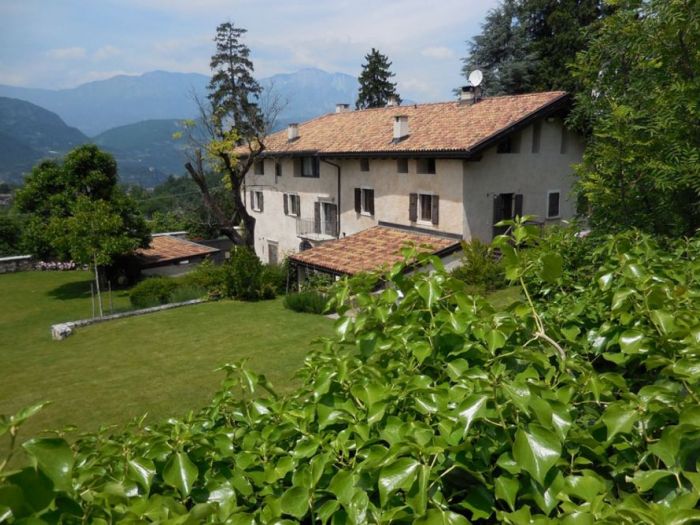 Archisio - Costruzione Battisti srl - Progetto Zona collina di trento