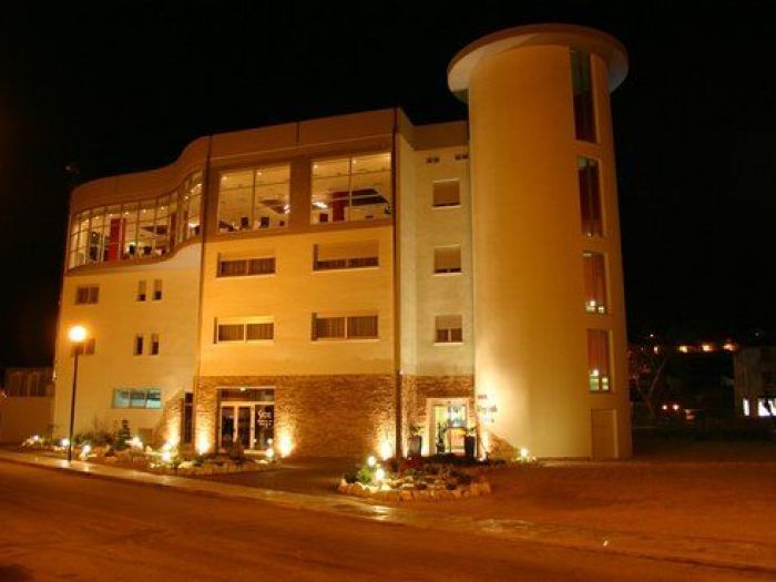 Archisio - Dante Pallotta - Progetto Costruzione di un hotel 4 stelle