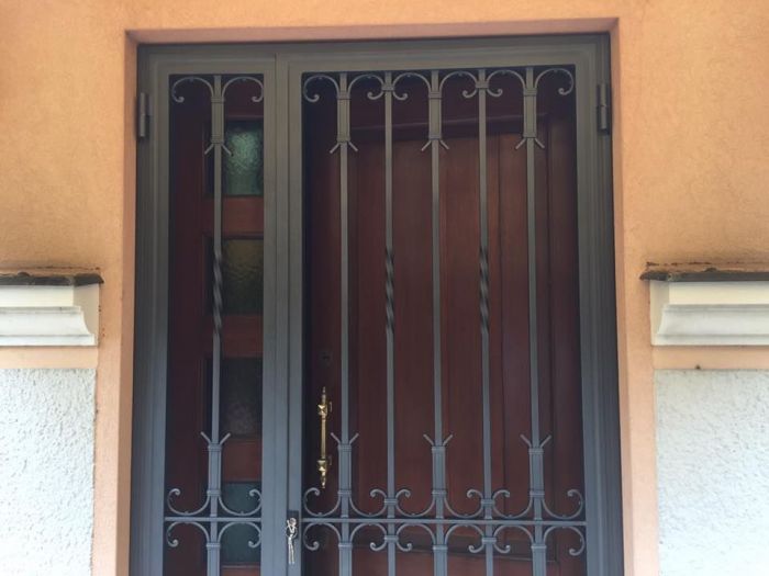 Archisio - Piccola Carpenteria Metallica - Progetto Inferiate in ferro